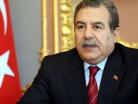 Rza Zərrabın daha bir zəngi AÇIQLANDI: “Elə bir şey varsa, sənin qabağına yataram” 