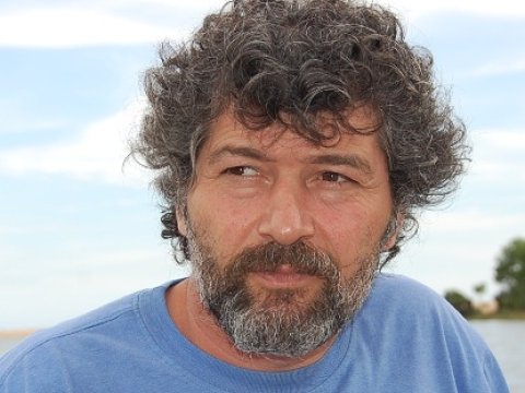 “Qanun” nəşriyyatı kömək istədi: “Səsinizi qaldırın”