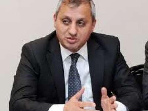 Azay Quliyev Əliməmməd Nuriyevi təbrik etdi