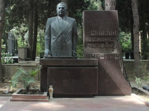 Fəxri Xiyabanda dəfn olunmaq fəxri simalara hansı imtiyazlar verib? - FOTOREPORTAJ