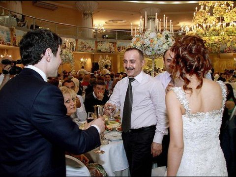 “Avroviziya” iştirakçısı Köçəryanın gəlini imiş - FOTOLAR 