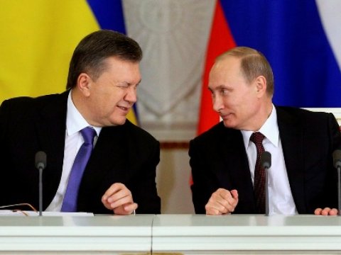 Dövlət başçılarının görüşlərində ən maraqlı MƏQAMLAR...