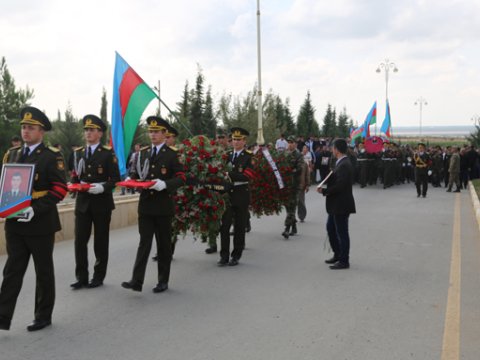 Şəhidin şəhid oğlu dəfn edildi - FOTOLAR