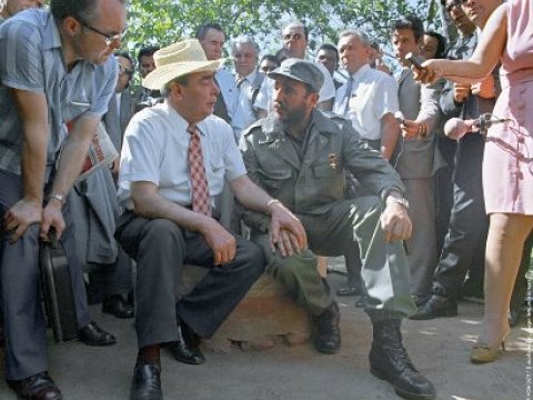 Sıravi metallurqdan Baş katibliyə gedən yol - Brejnev FOTOLARDA 