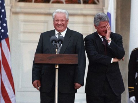 7 məşhur siyasətçinin rüsvay olmağı - VİDEO