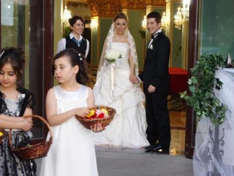 Kəlbəcərin işğalını toyla yola verənlər – Bakıdakı hansı şadlıq evləri toyları təxirə saldı, hansılar yox? - SİYAHI