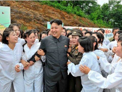 Şimali Koreya lideri özünə hərəmxana yaradır - "Həzz tağımı”na gənc qızlar toplanacaq