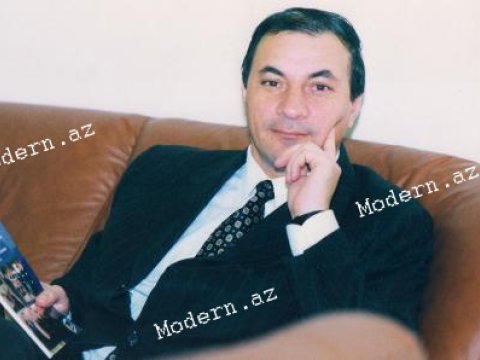 Əvəz Ələkbərov: “Mənə Ukraynada səfir olmağı təklif etdilər” - MÜSAHİBƏ 