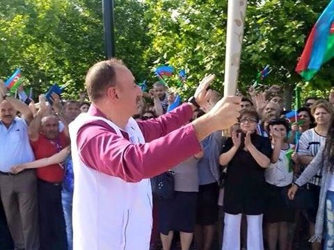 Bakıda Avropa Oyunlarının məşəlini İlham Əliyev qəbul etdi - FOTOLAR