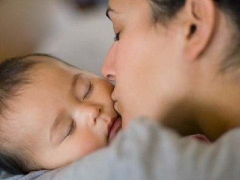 Ana! Cümlələrimi ard-arda qoşa bilmirəm, sözsüz qalıram