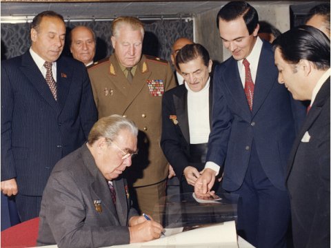 Breynevin Bakıdakı göz yaşları və anlaşılmayan qovluq - MARAQLI