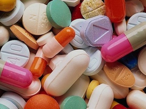 Bakıda psixotrop maddədən zəhərlənən iki qardaşdan biri öldü