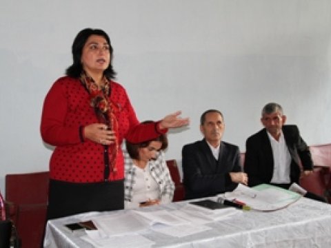 Jalə Əliyevanın seçiciləri ilə görüşləri davam edir - FOTOLAR