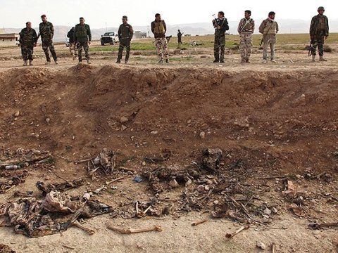 İŞİD-in 365 döyüşçüsünün basdırıldığı məzarlıq aşkarlandı