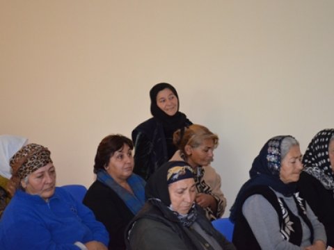 Rafael Cəbrayılov seçicilərlə görüşünü davam etdirir - FOTO