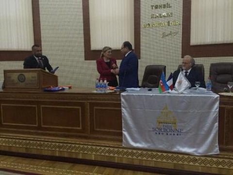 Deputata  Fransa universitetinin medalı verildi