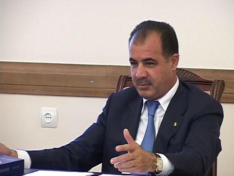 Elmar Vəliyev hesabat verdi