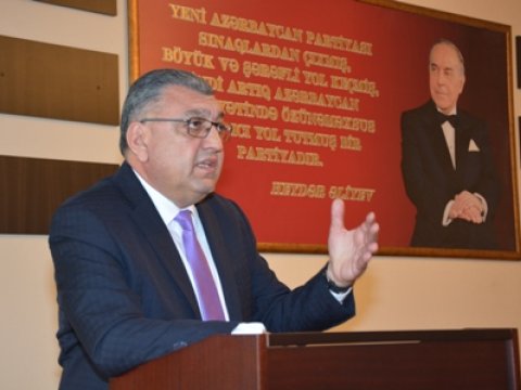 Tibb işçilərindən Rauf Əliyevə dəstək – FOTOLAR 