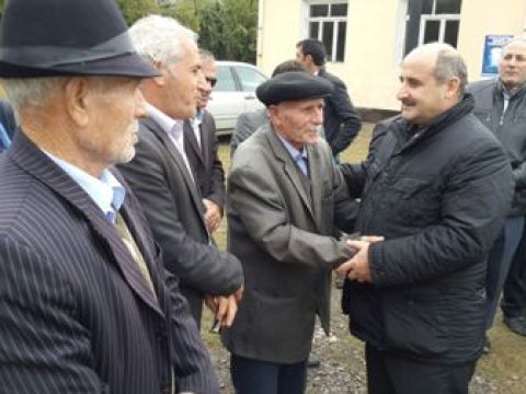 Seçiciləri Çingiz Qənizadəni növbəti dəfə dəstəkləyəcək - FOTOLAR