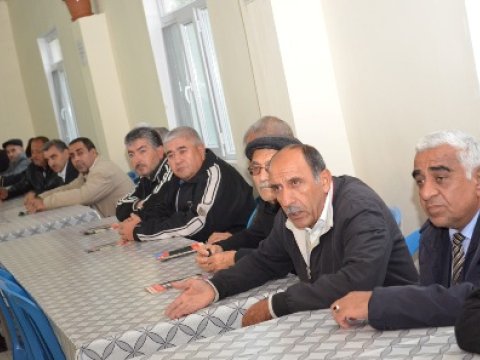 Rafael Cəbrayılov seçicilərlə görüşlərini davam etdirir - FOTOLAR