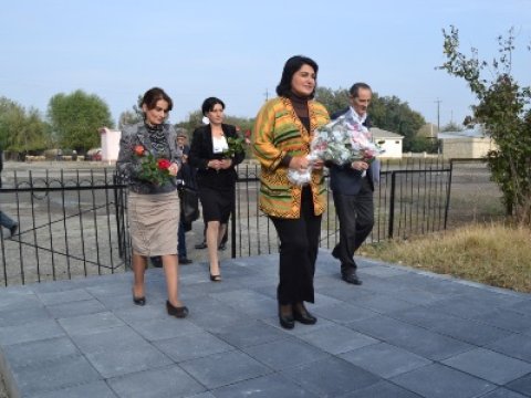 Jalə Əliyevanın seçicilərlə növbəti görüşü - FOTOLAR