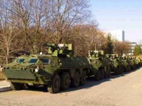 Rusiya Ermənistandakı hərbi bazasına yeni hərbi texnika verdi