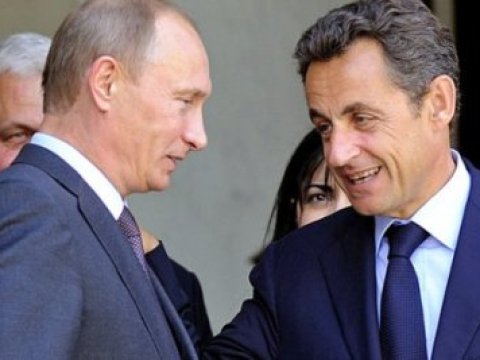 Sarkozi Putinlə görüşmək üçün Moskvaya gedir