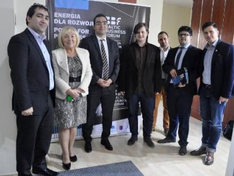 Şura Katibliyinin əməkdaşları Polşa QHT-ləri ilə görüşlər keçirib - FOTO