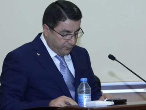 Vidadi Zeynalovun MTN-də işləyən qardaşı işdən çıxarıldı