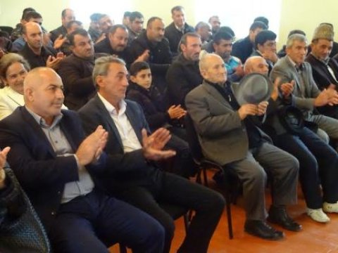 Ağdamlılardan Bəxtiyar Əliyevə dəstək: "Başqa deputata ehtiyacımız yoxdur"
