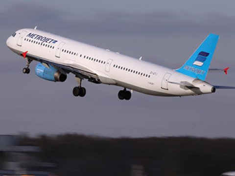 Xilasedicilər təyyarə qəzasında ölənlərin meyitlərini tapıblar