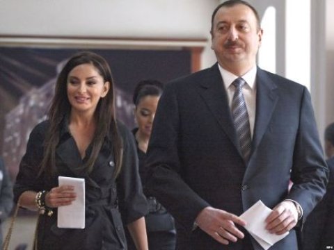 İlham Əliyev və birinci xanım səs verdilər