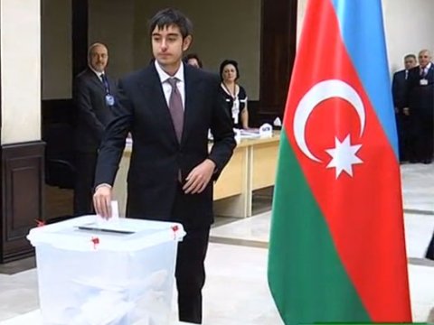 Azərbaycan prezidentinin oğlu ilk dəfə səs verdi