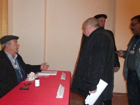 Pənah Hüseynin dairəsində münaqişə yaşandı