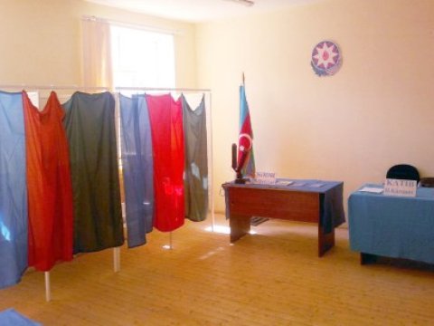 Xarici müşahidəçilərin Azərbaycandakı seçkilər barədə RƏYLƏRİ