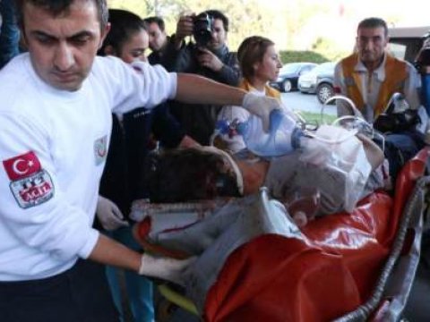 Ərdoğanın sarayı qarşısında intihara cəhd