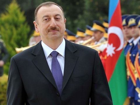 İlham Əliyev Gürcüstana gedib