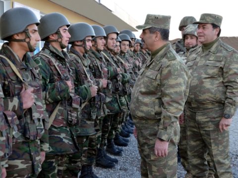 Zakir Həsənov üç hərbi şəhərciyi yoxladı
