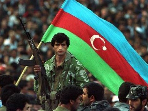 Üçrəngli  bayrağımızın mənası