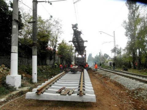 Ələt-Qobustan dəmir yolu sökülür - FOTO