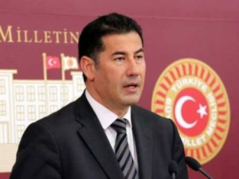 Sinan Oğan MHP başqanlığına namizəd olur