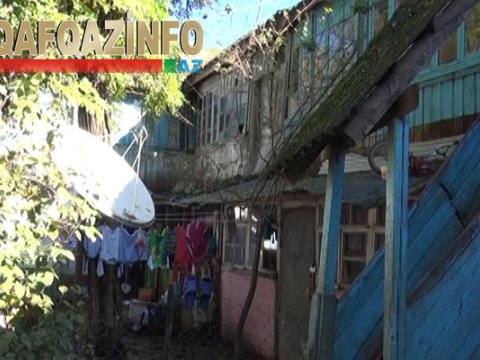 Azərbaycanda yaşayış binası uçdu - 16 ailə təxliyyə olundu