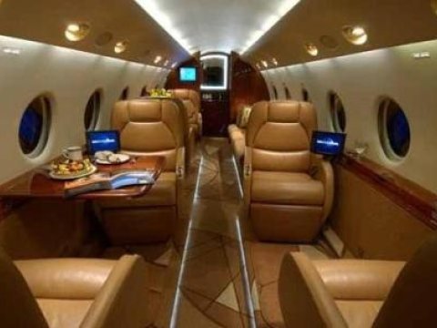 Ronaldu 19 milyon dollara şəxsi təyyarə aldı