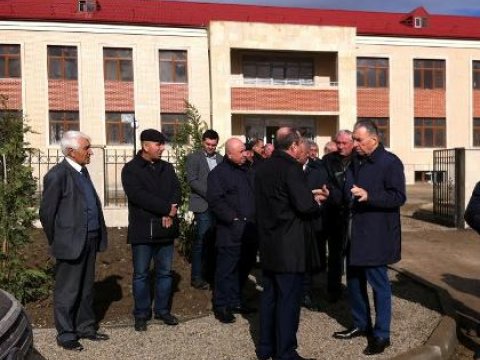 Əli Həsənov məcburi köçkünlər üçün yeni salınan yaşayış komplekslərində olub - FOTO