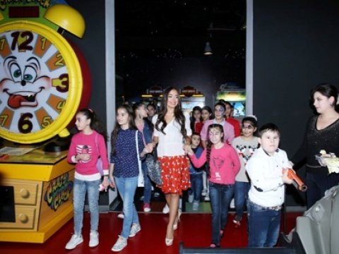  Heydər Əliyev Fondu uşaqlara növbəti dəfə sevinc bəxş etdi 
