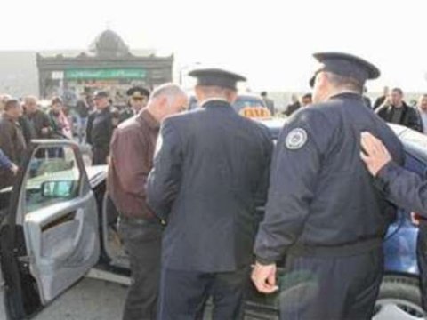 Nəqliyyat müfəttişləri məcburi köçkünün sənədini girov götürdü 