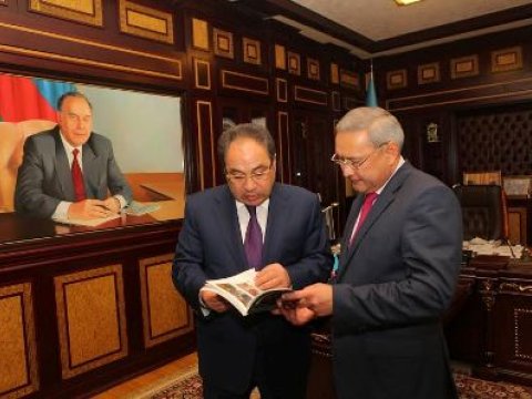 Qazaxıstan səfiri Abel Məhərrəmovla nələri müzakirə etdi? – FOTOLAR 