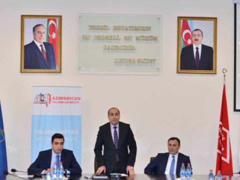 Bakı Ali Neft Məktəbində “Tələbə Həftəsi” çərçivəsində görüş - FOTO