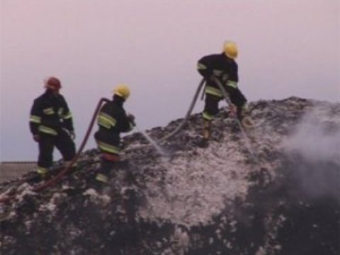  Pambıqtəmizləmə zavodunda yanğın 