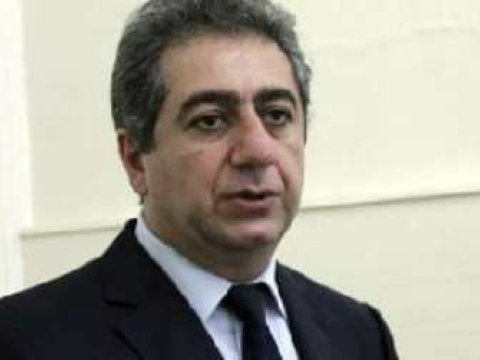  Yanacaq gəlirləri 9,3 milyard dollar azalıb 